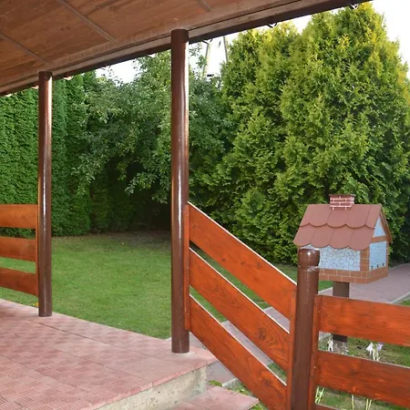 Nad Jeziorem Na Mazurach Ryn (Warmian-Masurian)