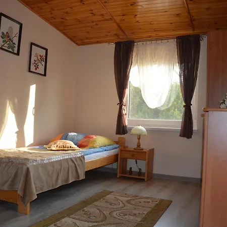 Domek Nad Jeziorem Na Mazurach Semesterbostad *