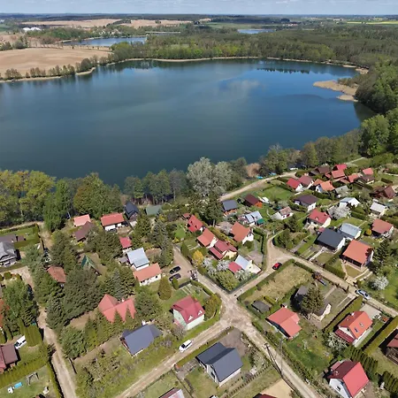 Nad Jeziorem Na Mazurach Holiday home *
